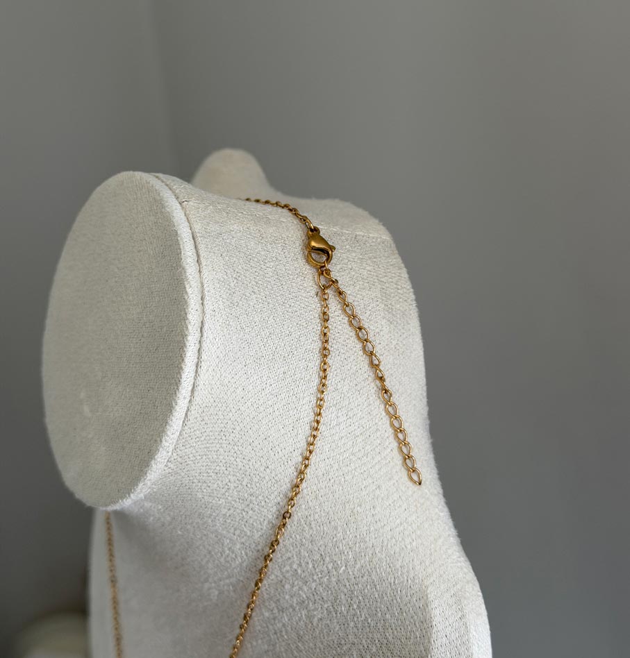 שרשרת אקווה כתומה