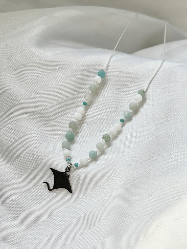Manta Ray Necklace – Silver/Gold