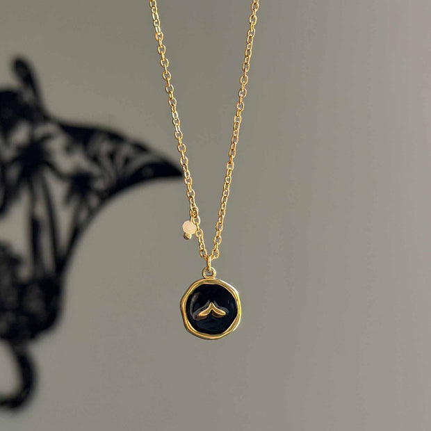 Black aqua necklace